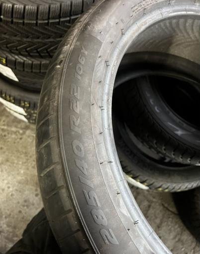 Pirelli P Zero PZ4 285/40 R22