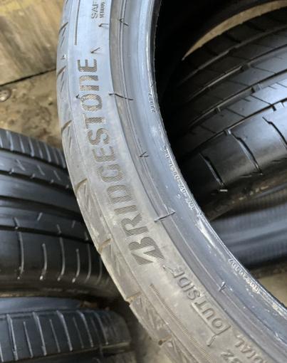 Bridgestone Potenza S005 235/35 R19