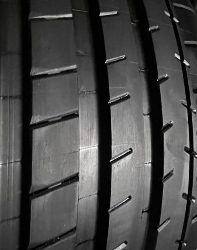 Michelin Pilot Super Sport 255/40 R19