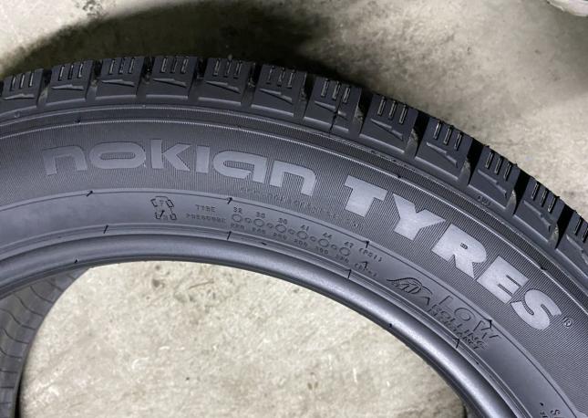 Nokian Tyres Nordman RS2 215/55 R17 98R