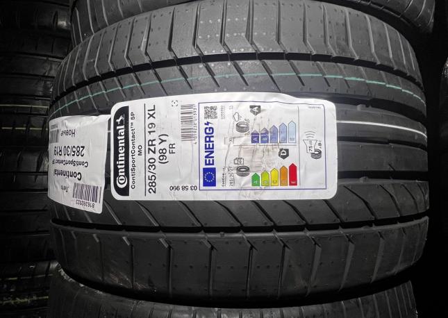 Continental ContiSportContact 5P 285/30 R19