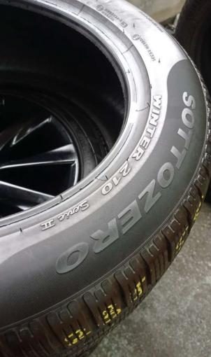 Pirelli Winter Sottozero 240 Serie II 235/55 R18