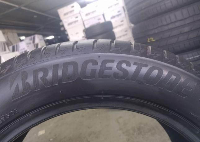 Bridgestone Turanza T005 225/55 R18 102V