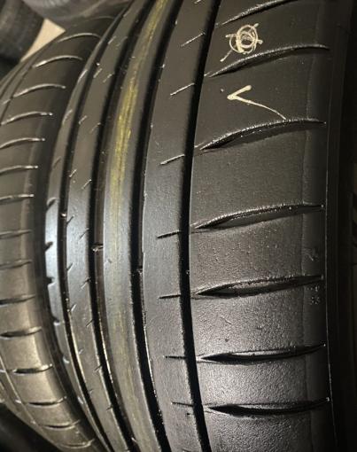 Michelin Pilot Sport 4 225/50 R17