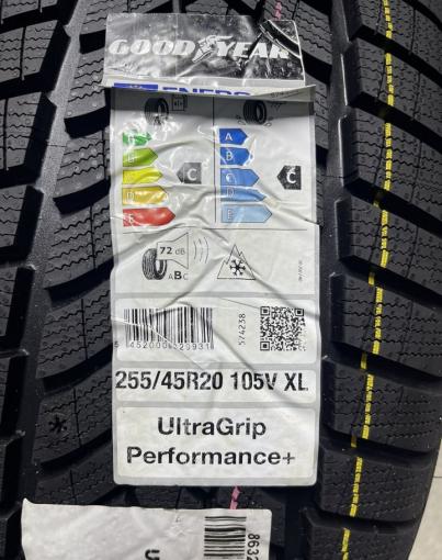 Goodyear UltraGrip Performance+ 255/45 R20 105V