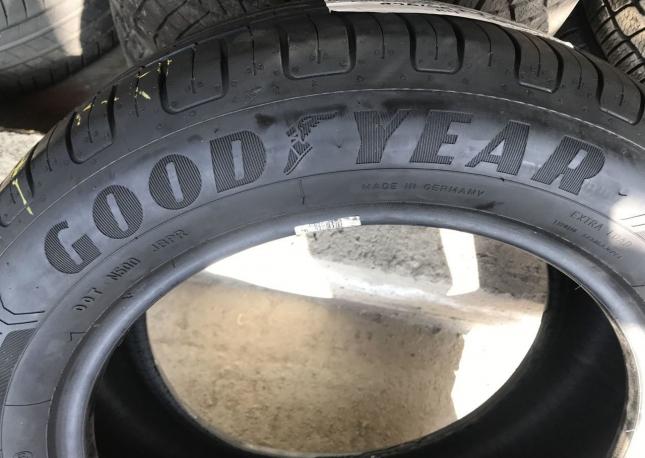 Goodyear EfficientGrip 225/55 R17 101W