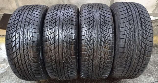 Bridgestone Blizzak LM-001 225/50 R17