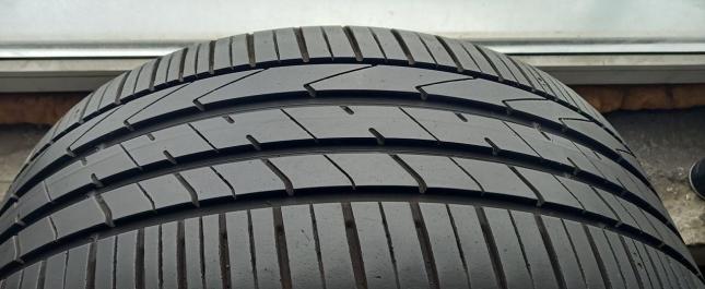 Hankook AH22 255/40 R20 101Y