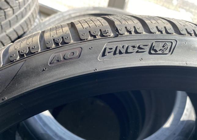 Pirelli P Zero Winter 285/30 R22 101W