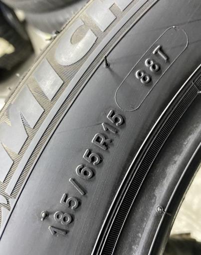 Michelin Alpin A4 185/65 R15