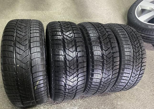 Pirelli Winter Sottozero 3 225/40 R18