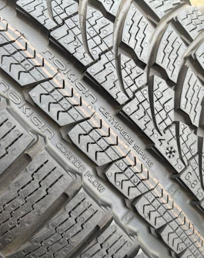 Nokian Tyres WR A4 235/45 R19 99V