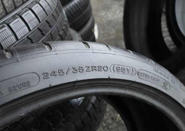 Michelin Pilot Super Sport 245/35 R20 и 295/30 R20 Y