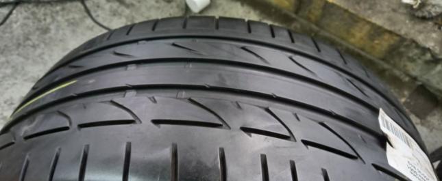 Bridgestone Potenza S001 255/35 R19 92Y