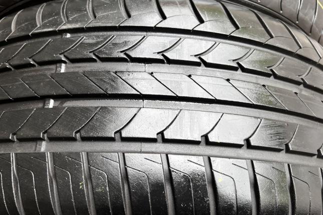 Goodyear EfficientGrip 255/45 R20