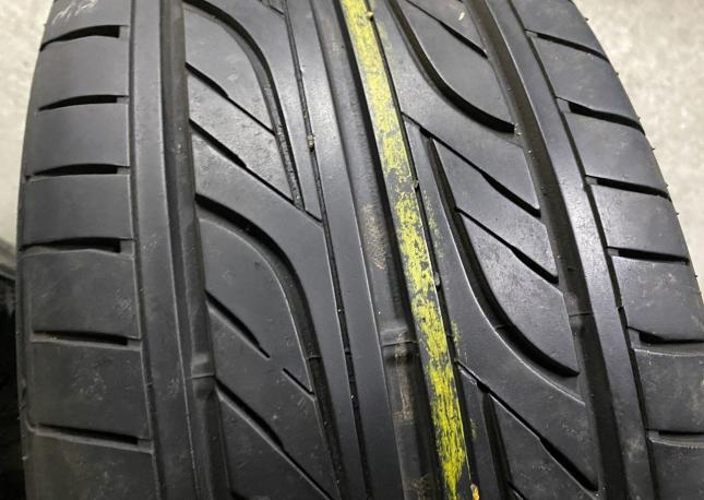 Goodyear Eagle LS2000 225/45 R17 90W