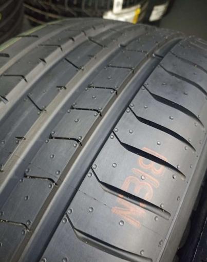 Pirelli P Zero Luxury Saloon 275/50 R20 113W