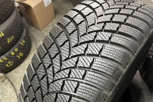 Bridgestone Blizzak LM-001 Evo 205/55 R16 91H