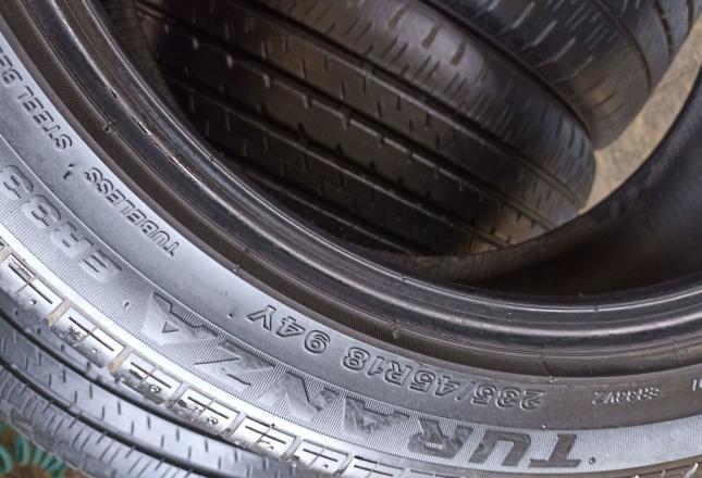 Bridgestone Turanza ER31 235/45 R18