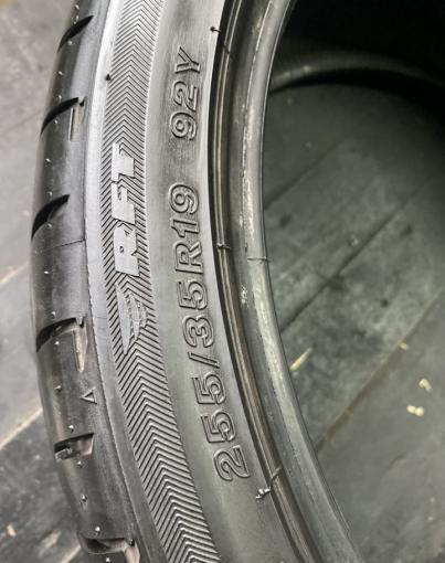 Bridgestone Potenza S001 255/35 R19