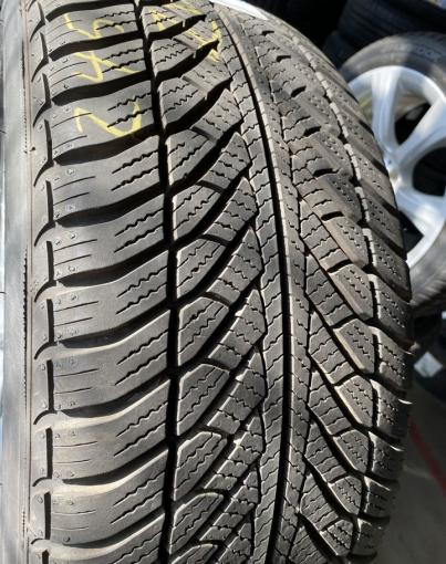 Goodyear UltraGrip 8 Performance 245/45 R18