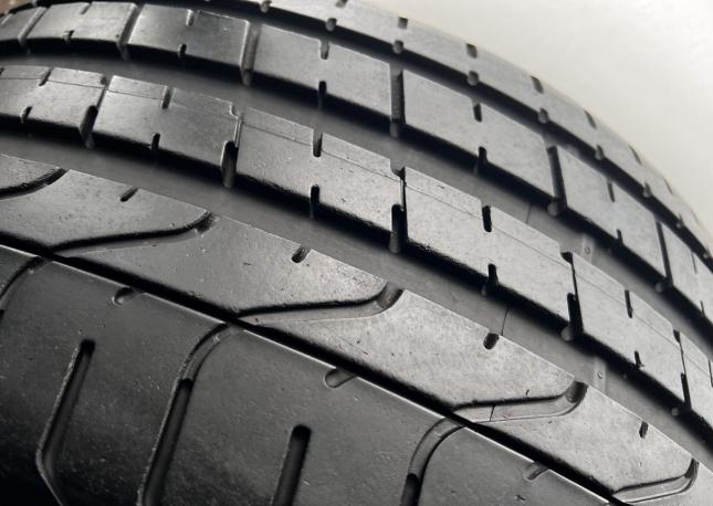 Pirelli P Zero SUV 245/35 R19