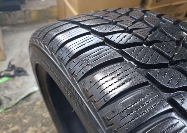 Bridgestone Blizzak LM-25 225/45 R19