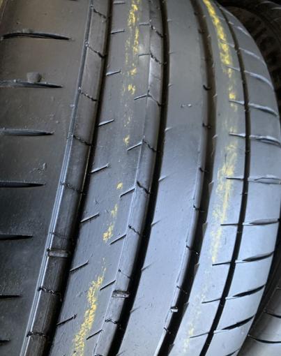 Michelin Pilot Sport 4 255/40 R19