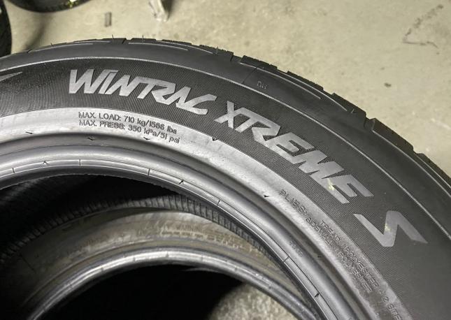 Vredestein Wintrac Xtreme S 215/60 R17 96H