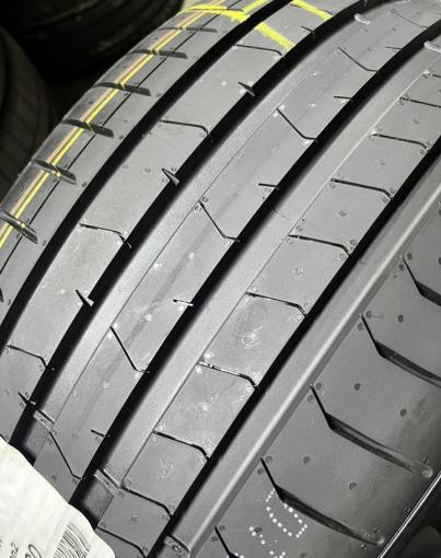 Pirelli P Zero 245/45 R20 и 275/40 R20 W