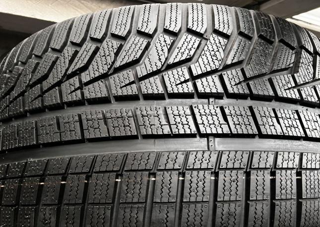 Hankook Winter I&#39;Cept Evo 295/35 R23