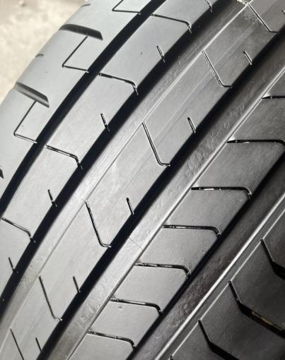 Pirelli P Zero PZ4 265/45 R21 104W