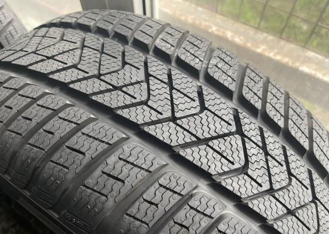 Pirelli Scorpion Winter RFT 245/45 R19 и 275/40 R19 V