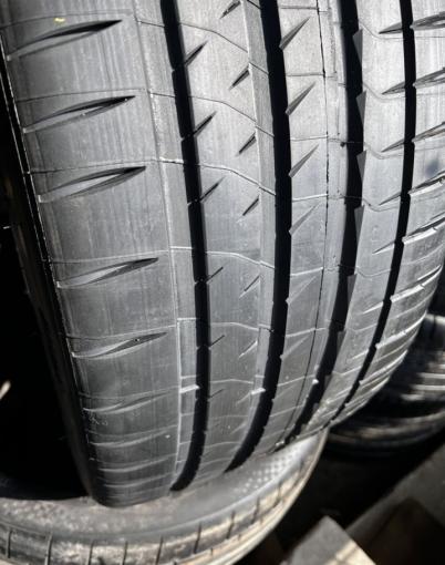 Michelin Pilot Sport 4 S 285/40 R22