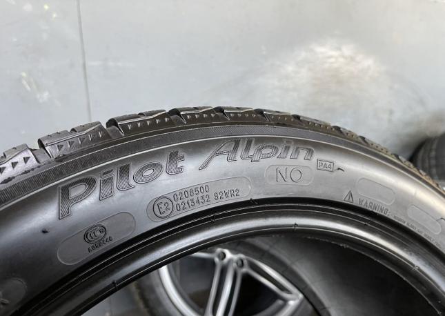 Michelin Pilot Alpin PA4 275/40 R20 106V