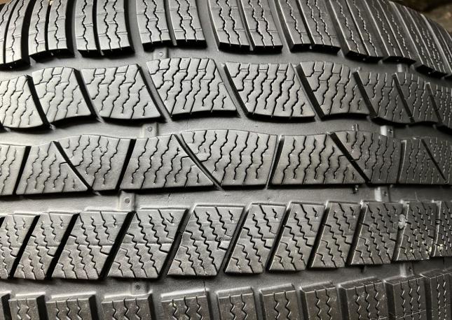 Continental ContiWinterContact TS 830 285/45 R20