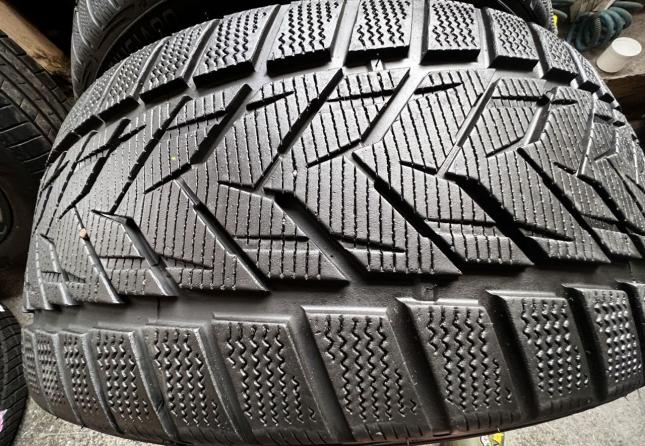 Vredestein Wintrac Xtreme S SUV 245/35 R21