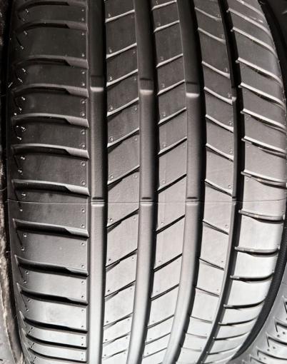 Bridgestone Turanza T005 225/40 R18