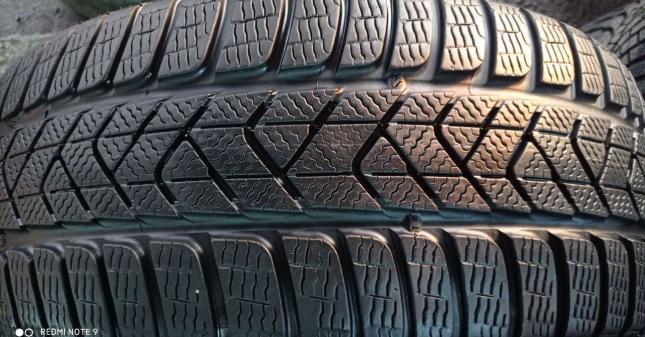 Pirelli Winter Sottozero 3 225/40 R19