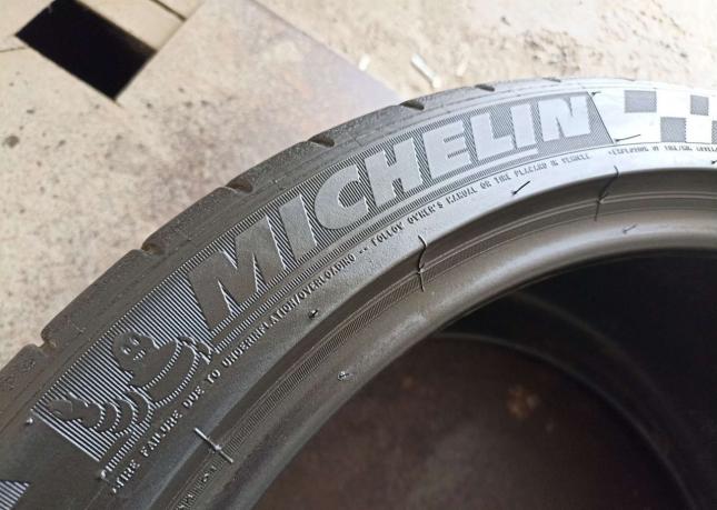 Michelin Pilot Super Sport 305/30 R20