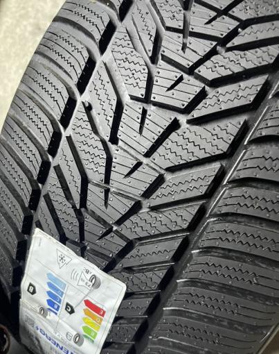 Hankook Winter I&#39;Cept Evo 3 W330A 275/40 R20 и 315/35 R20 V