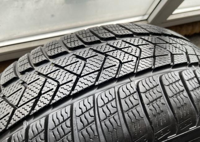 Pirelli Winter Sottozero 3 225/40 R19