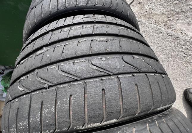 Pirelli P Zero 305/30 R20 и 245/35 R20