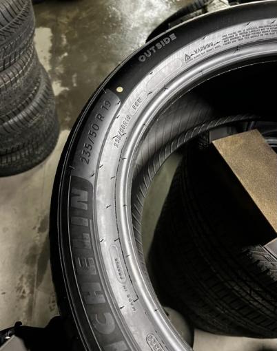 Michelin Latitude Sport 3 235/50 R19