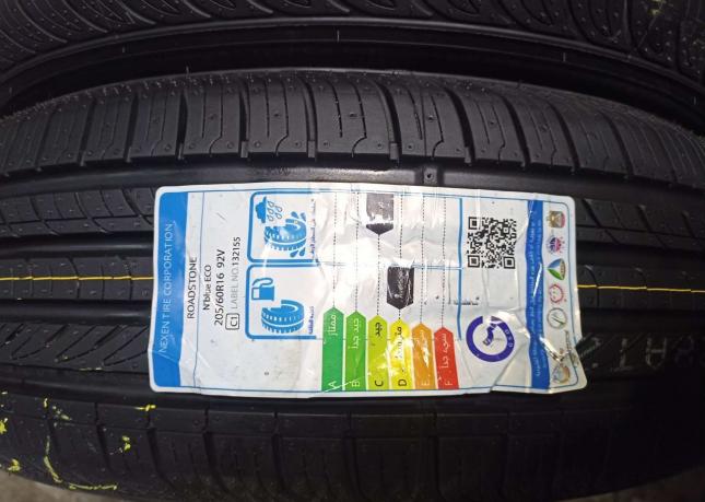 Roadstone N&#39;Blue HD Plus 205/60 R16 92V