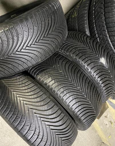 Michelin Alpin 5 215/55 R17 98V