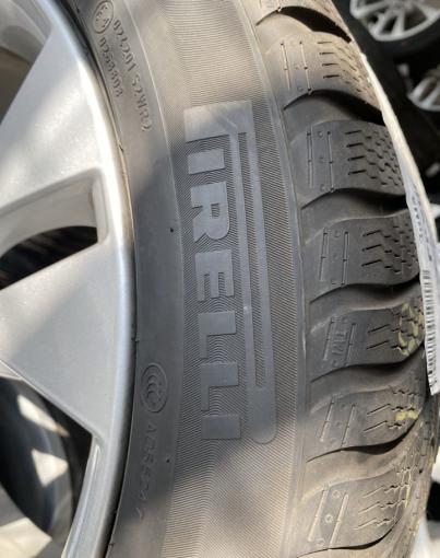 Pirelli Winter Sottozero 3 225/50 R18