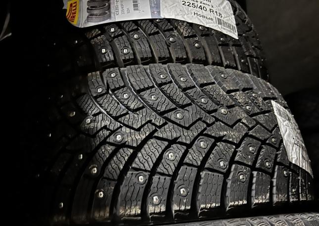 Pirelli Scorpion Ice Zero 2 225/40 R18