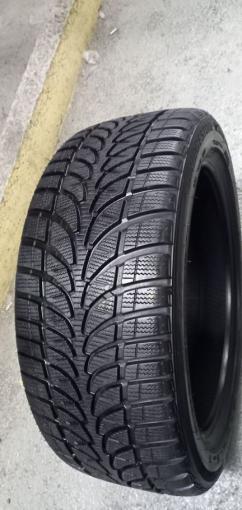 Bridgestone Blizzak LM-32 225/45 R18 95H