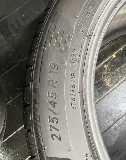 Michelin Pilot Sport 4 275/45 R19